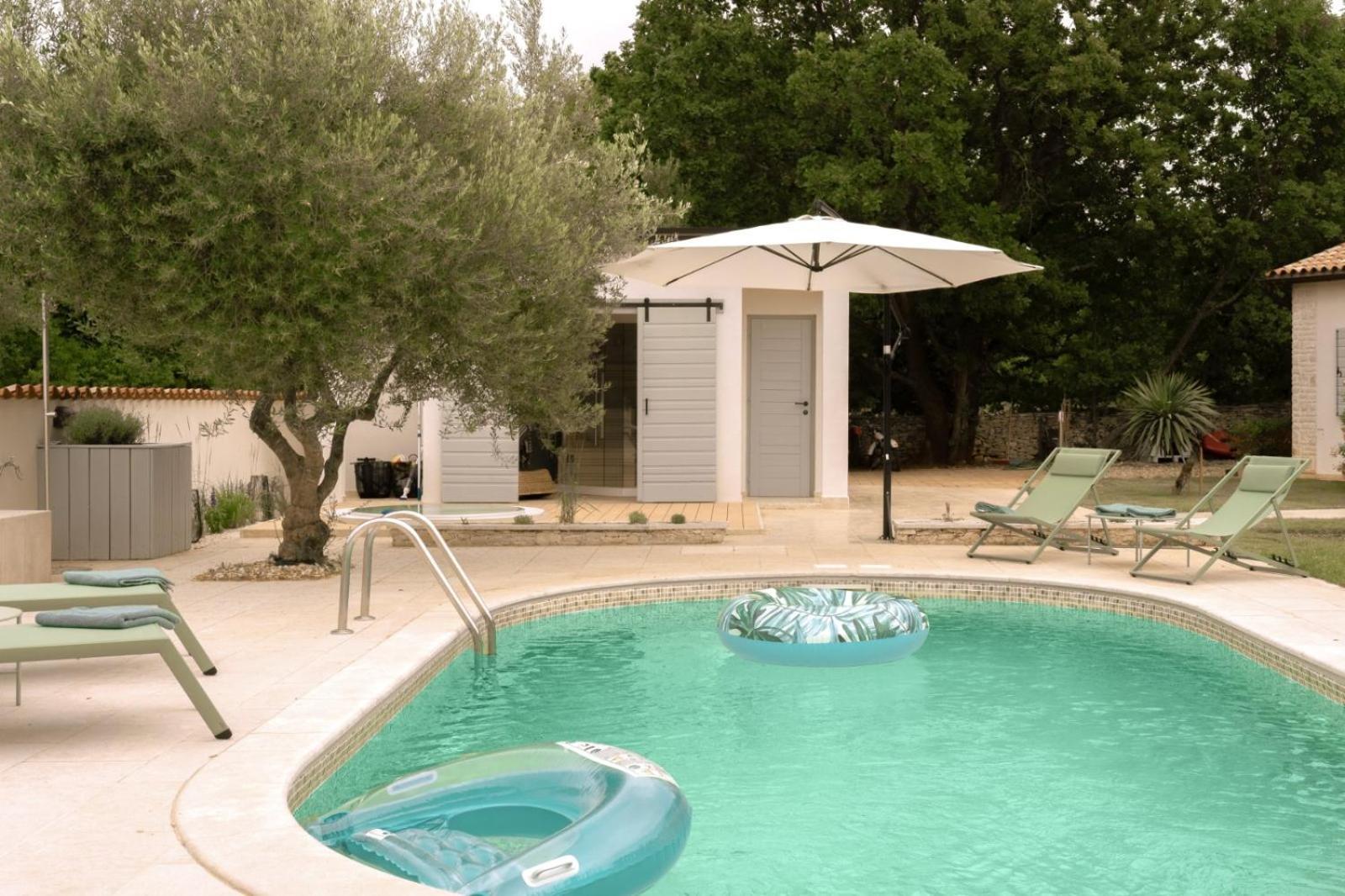 Luxury Villa In Istria - 9,000 Sqm Private Estate With Pool & Sauna, 15 Min To Sea, Near Fazana, 3 Bedrooms Jursici Luaran gambar